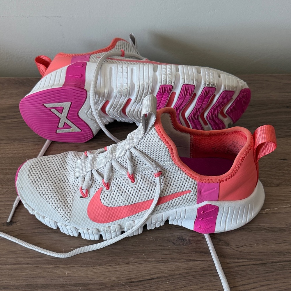 Women’s Nike Metcon Sneaker
